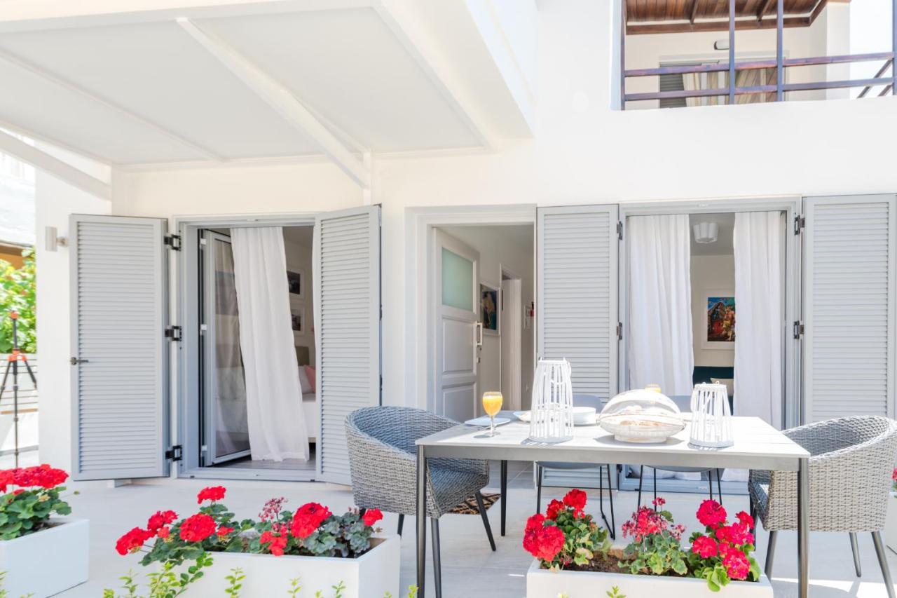 Rotunda Suites Kalamaki Eksteriør bilde